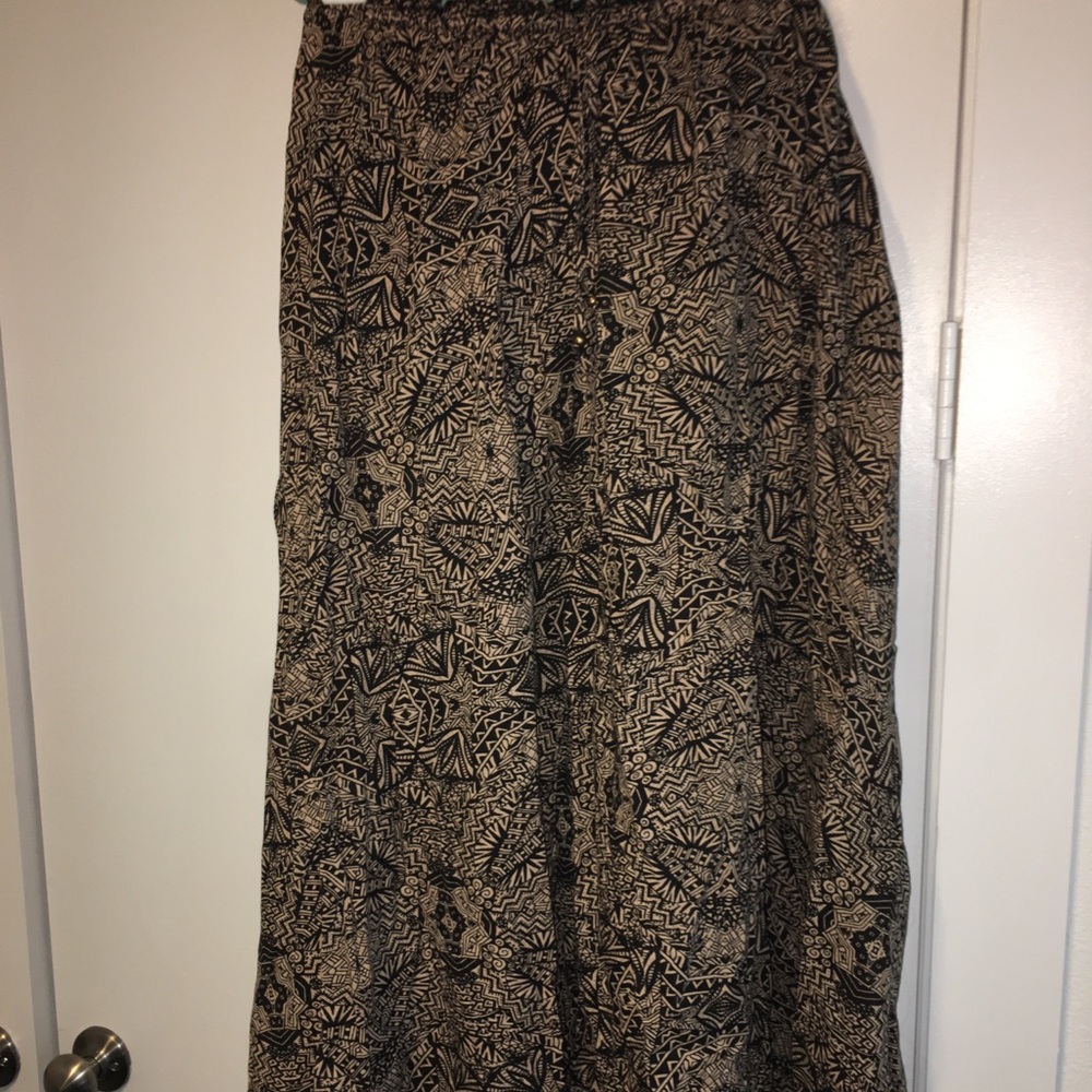 Maxi skirt